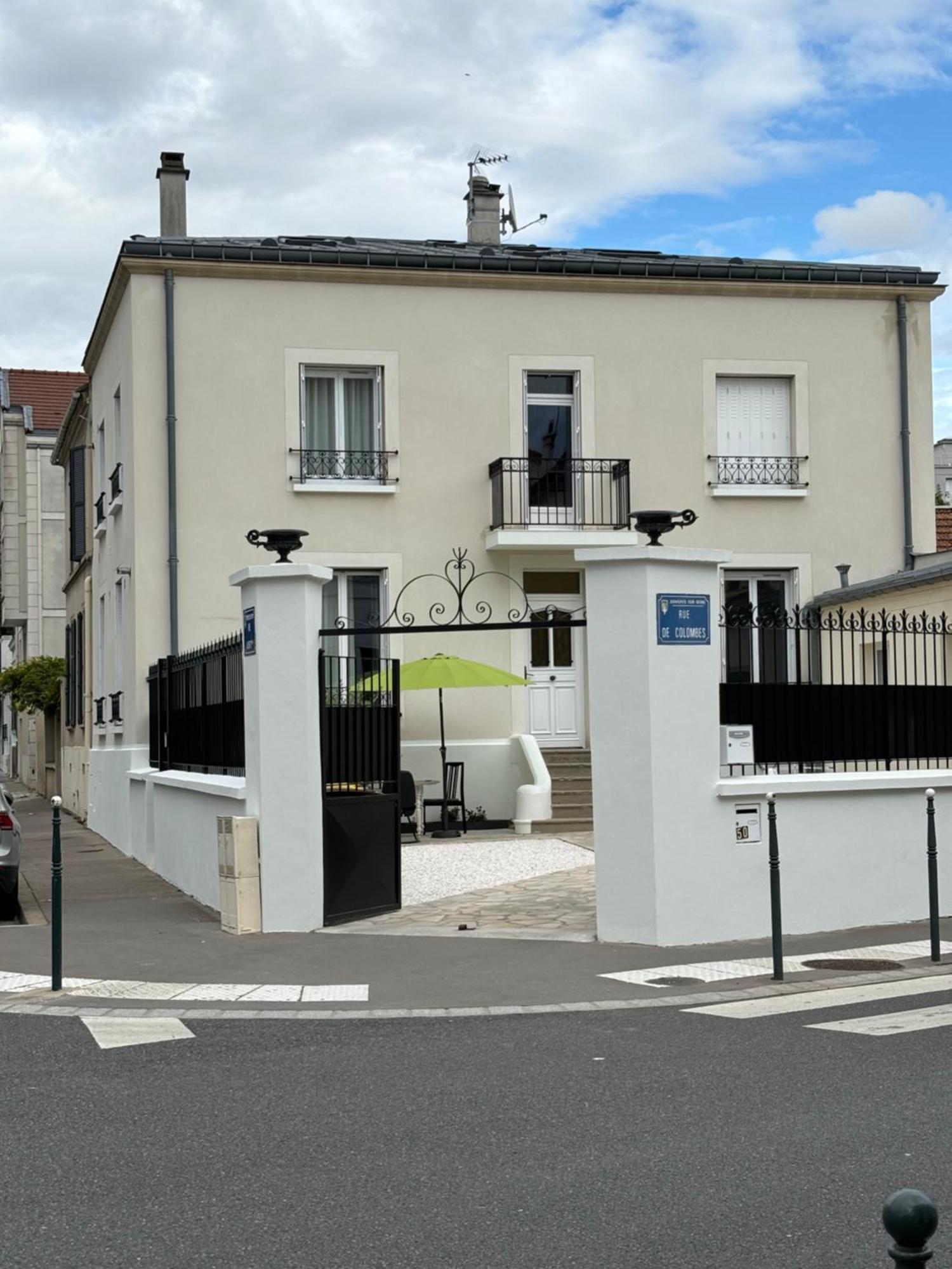 Appartement 2 Chambres Dans Une Belle Maison A Proximite De Paris Asnieres-sur-Seine Bagian luar foto